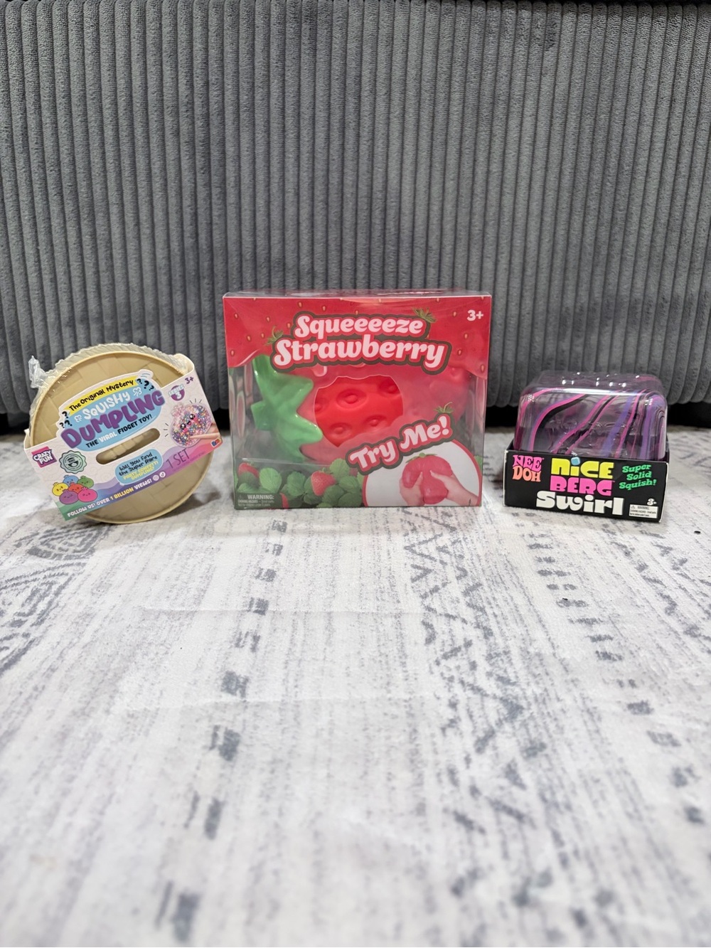 SHIPS TODAY NIB NeeDoh Nice Berg Swirl Dumpling Squeezy Peach Squishy 3 pack